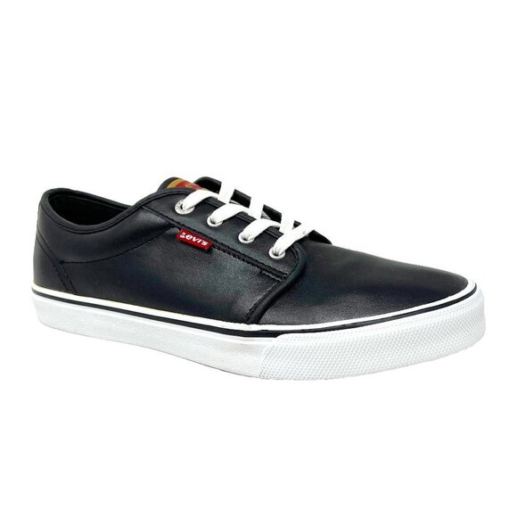 NWOT Levi's Sneakers Men's 9 Black Faux-Leather Low Top Retro Classic